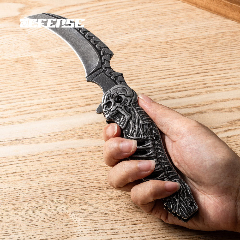 Defence®Stainless steel skeleton relief folding knife